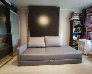 łóżko składane na ścianę z sofą