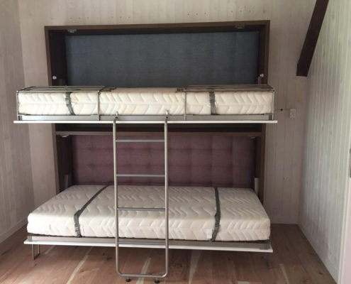 łóżka piętrowe chowane